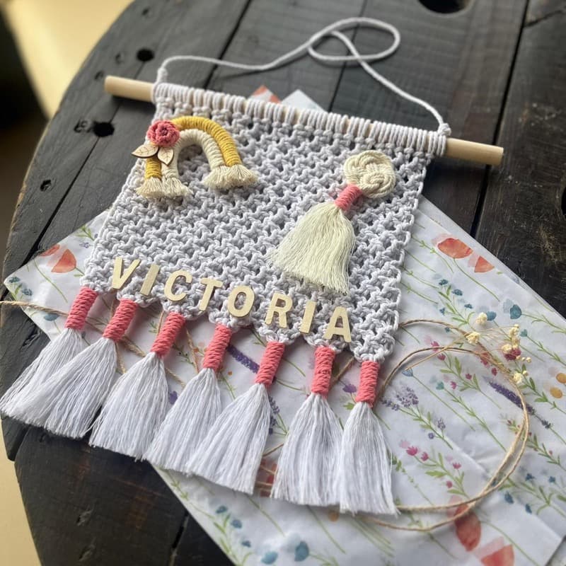 Detalle de macramé hecho a mano