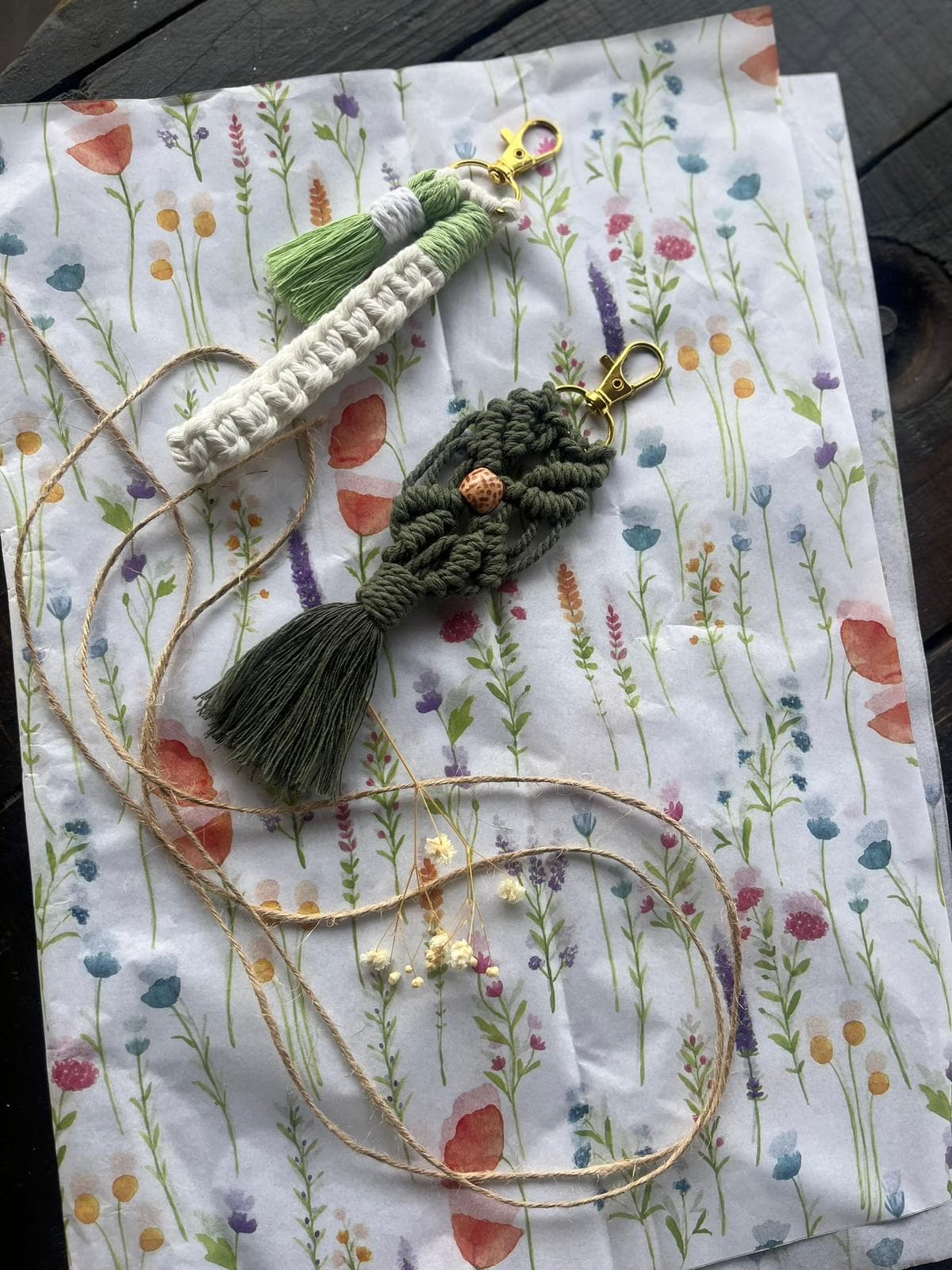 Llavero de Macrame con Borla